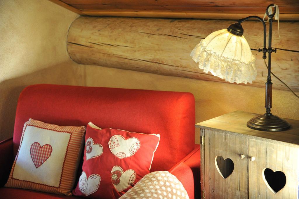 L'Ancien Paquier Chambre D'Hotes Valtournenche Ngoại thất bức ảnh