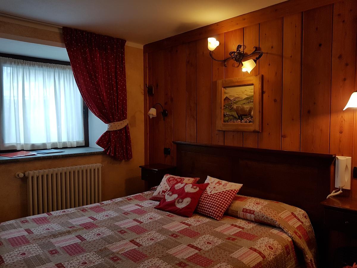 L'Ancien Paquier Chambre D'Hotes Valtournenche Ngoại thất bức ảnh